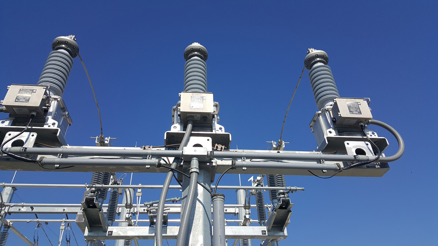 Custom Electronics, Inc. and GridEdge Networks Launch 69kV Grid Safety Solution for Distributed Energy Resources